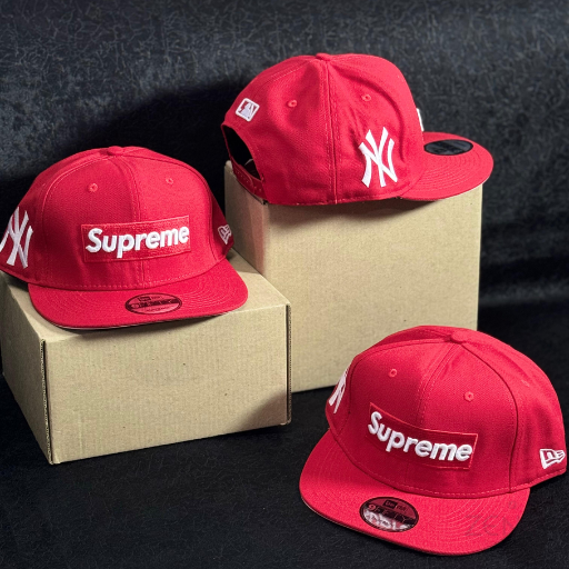 Gorra Supreme Plana